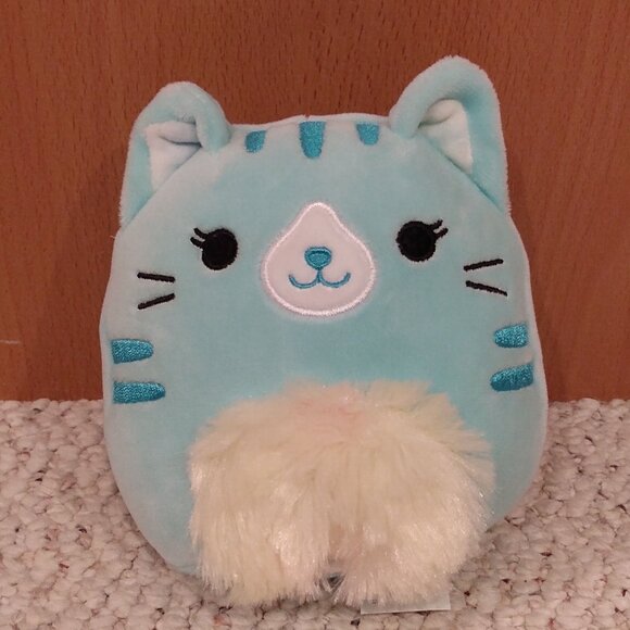 Corinna the cat Squishmallow - Picture 1 of 2